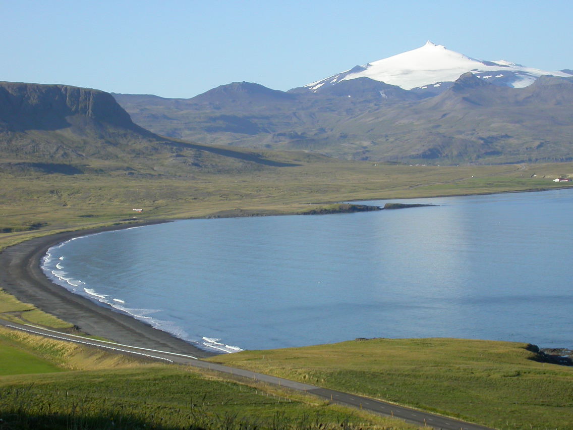 Esimene poolpikk triatlon Islandil
